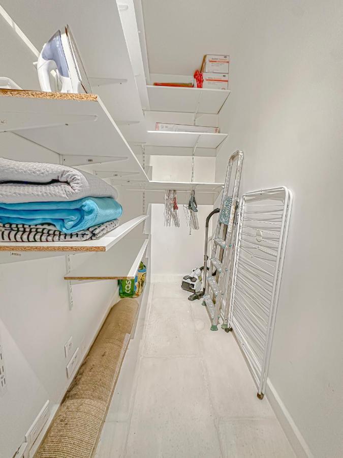 Ferienwohnung Les Portes Du Chateau Beaucairois Beaucaire  Exterior foto