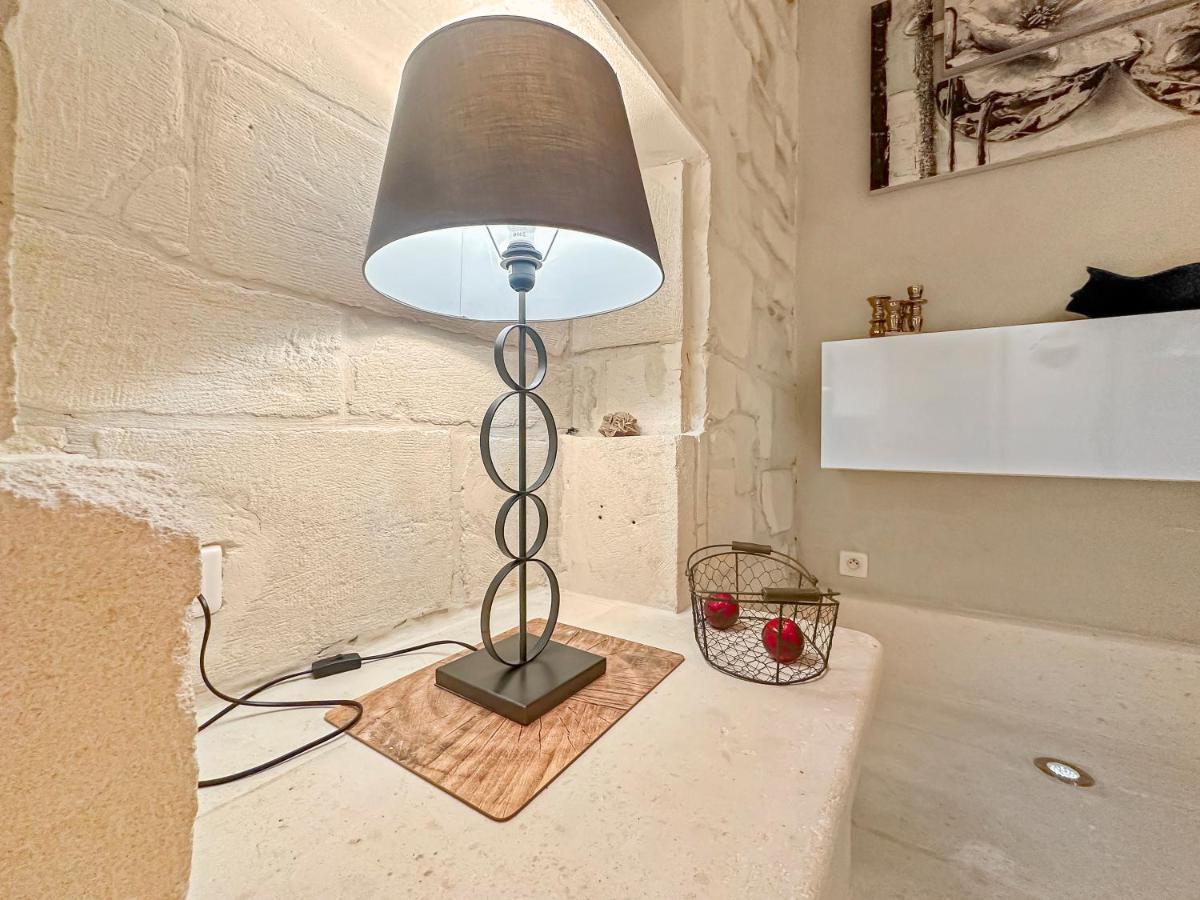 Ferienwohnung Les Portes Du Chateau Beaucairois Beaucaire  Exterior foto